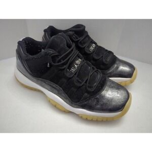 Nike Air Jordan 11 Retro Low Barons 2016 528895-010 Black White Size 7Y Women 8‎